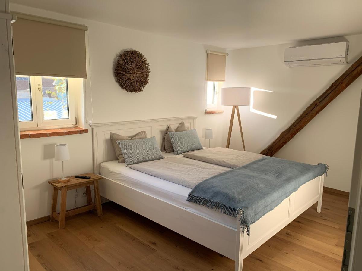 Logis 11 Apartments 루스트 외부 사진